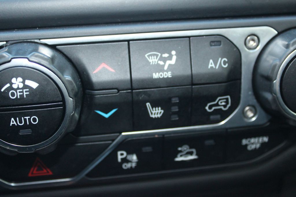 2022 Jeep Gladiator Image 25