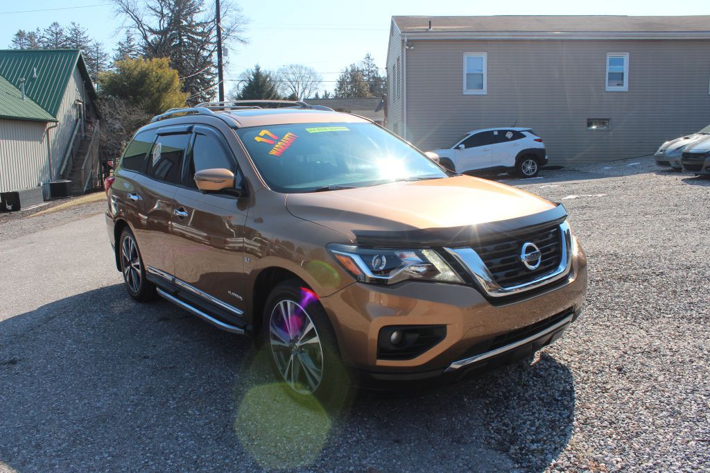 2017 Nissan Pathfinder Image 3