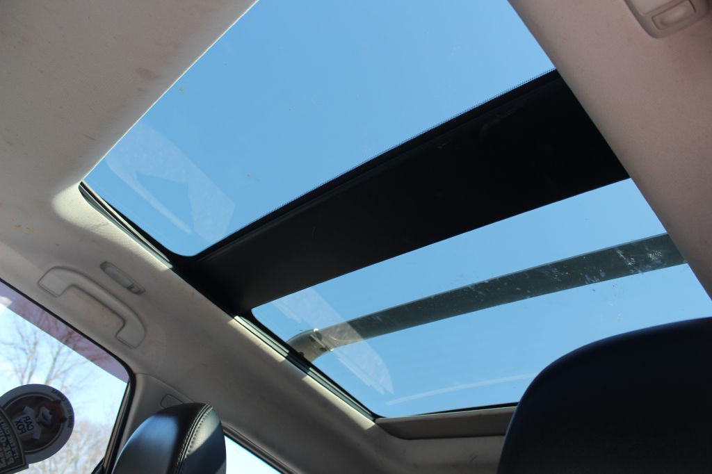 2017 Nissan Pathfinder Image 20