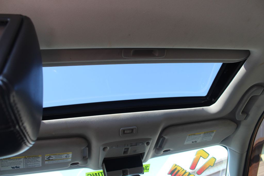 2017 Nissan Pathfinder Image 21