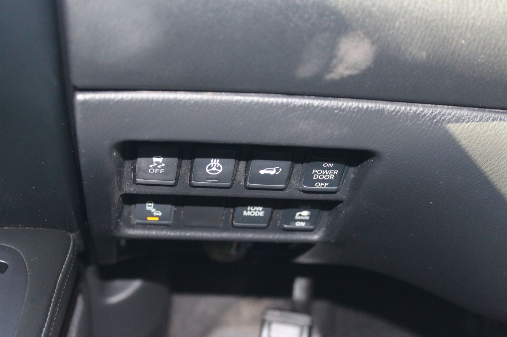 2017 Nissan Pathfinder Image 23