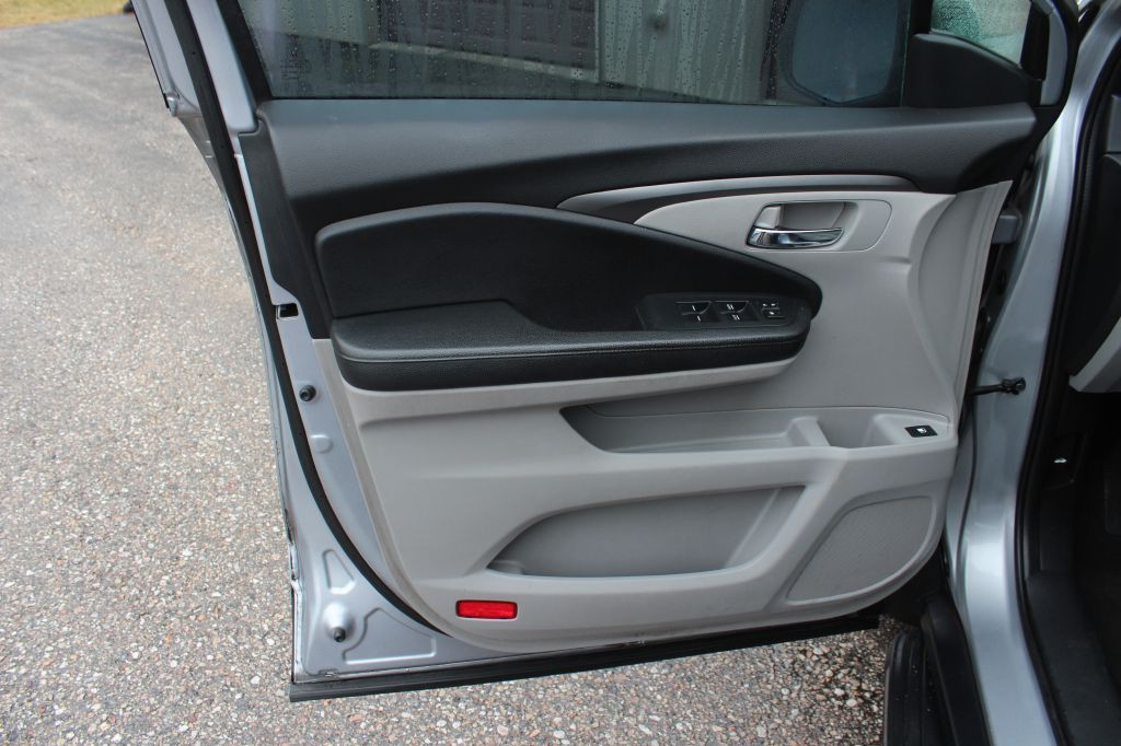 2016 Honda Pilot Image 10