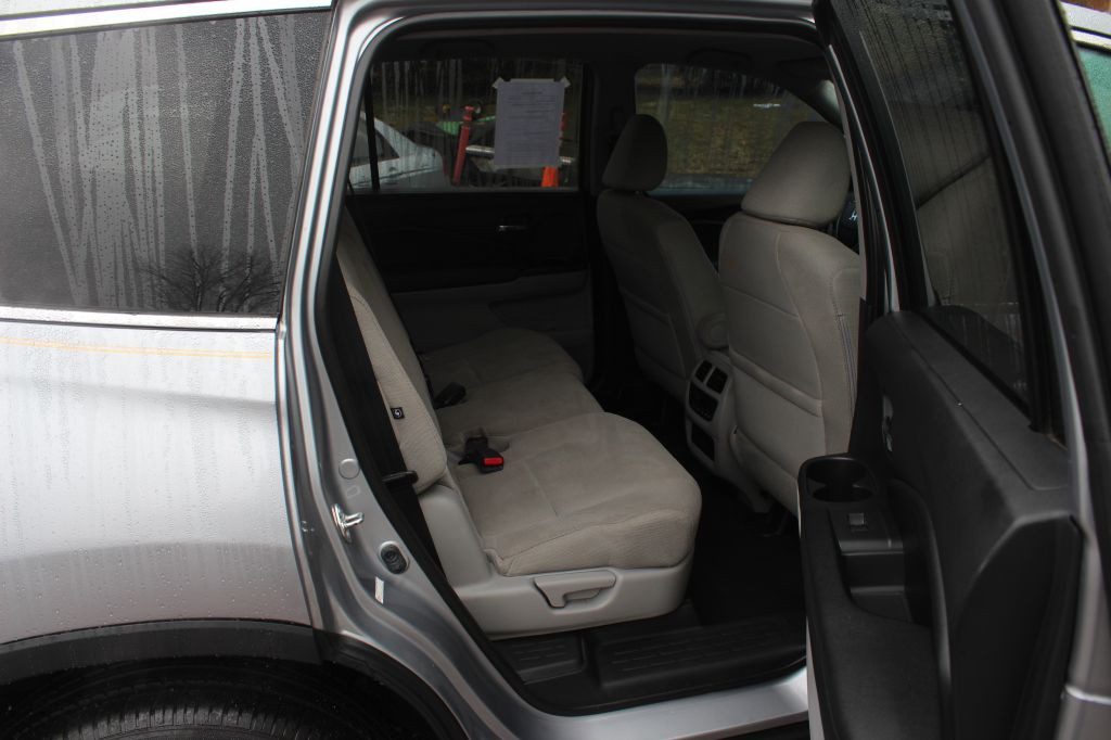 2016 Honda Pilot Image 16