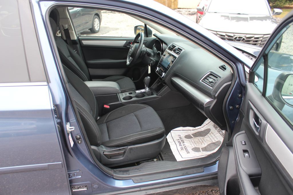2018 Subaru Outback Image 17