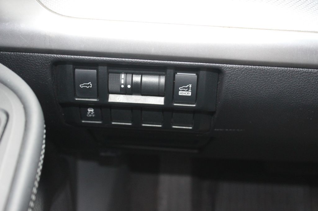 2018 Subaru Outback Image 21