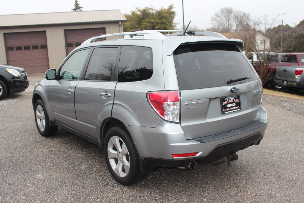 2011 Subaru Forester Image 7