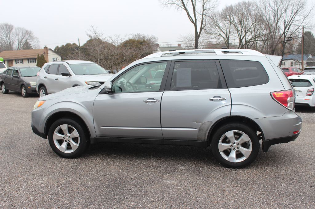 2011 Subaru Forester Image 8
