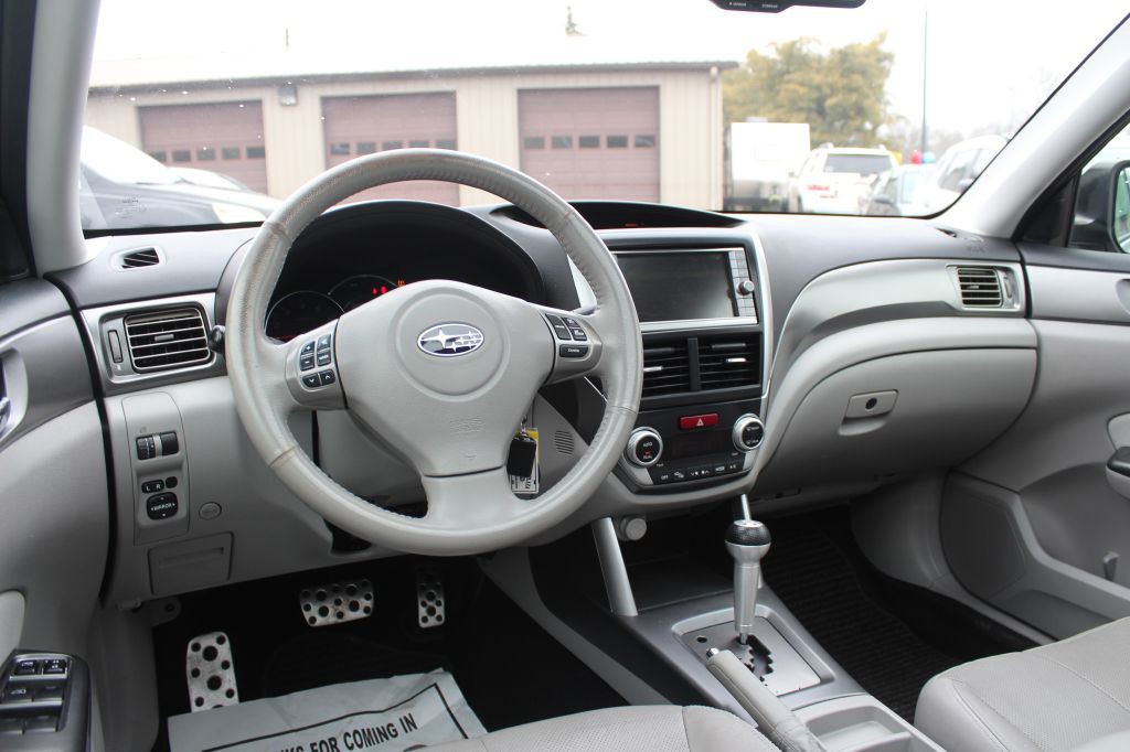 2011 Subaru Forester Image 20