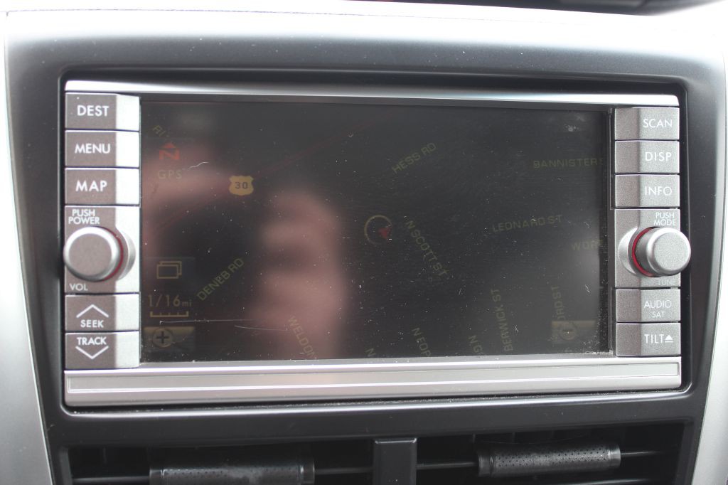 2011 Subaru Forester Image 23