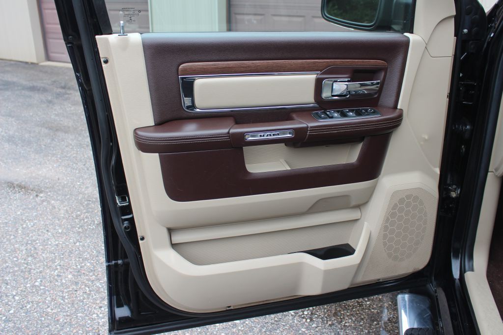 2014 RAM 1500 Image 10