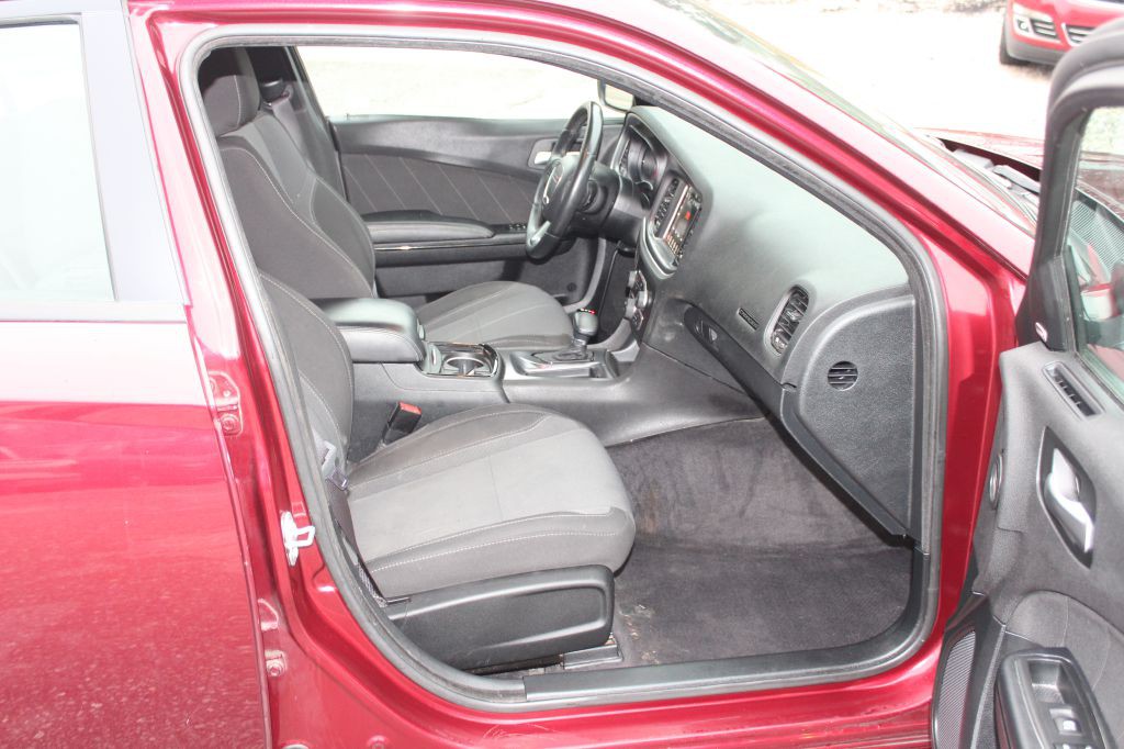 2017 Dodge Charger Image 17