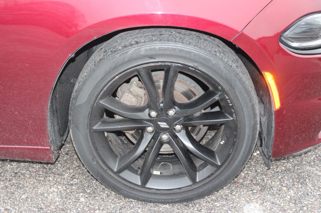 2017 Dodge Charger Image 26