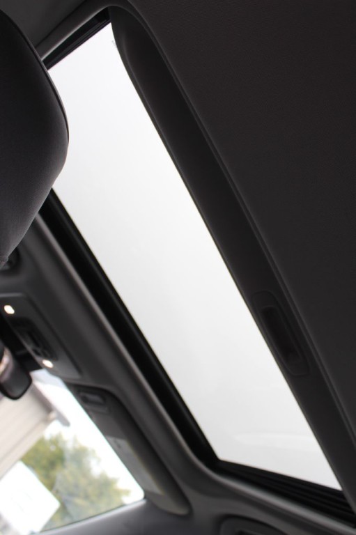 2019 Toyota Camry Image 19