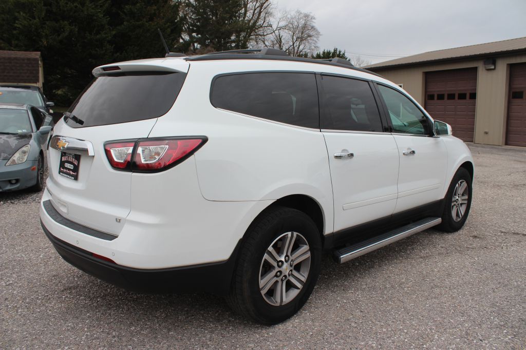 2017 Chevrolet Traverse Image 5