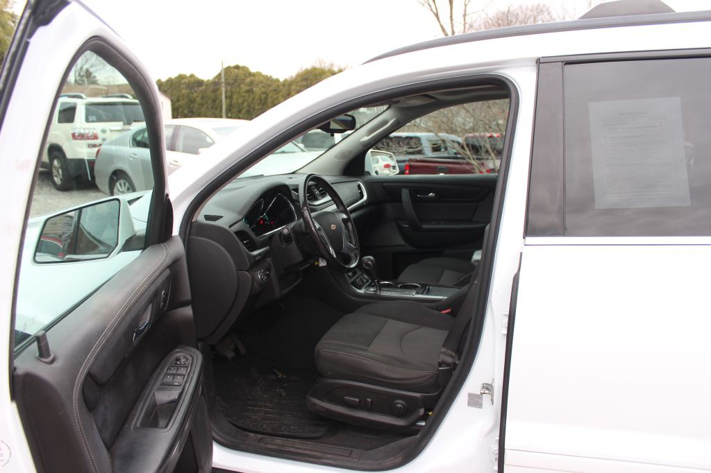 2017 Chevrolet Traverse Image 9