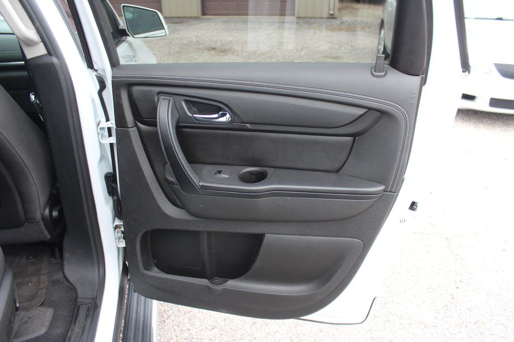 2017 Chevrolet Traverse Image 17