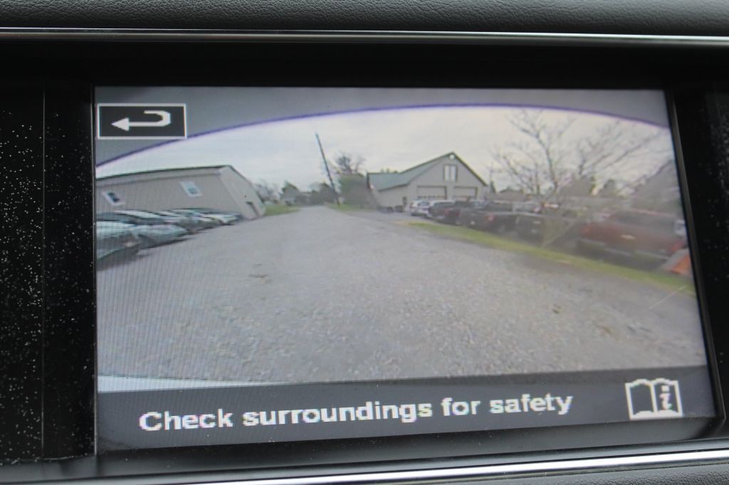 2014 Land Rover Range Rover Image 24