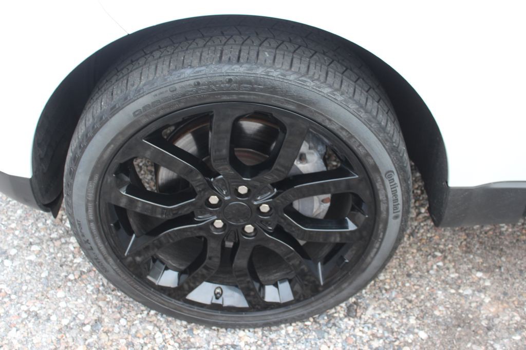 2014 Land Rover Range Rover Image 29