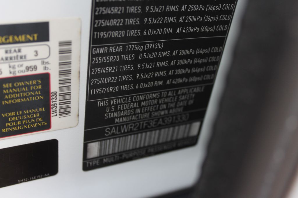 2014 Land Rover Range Rover Image 33