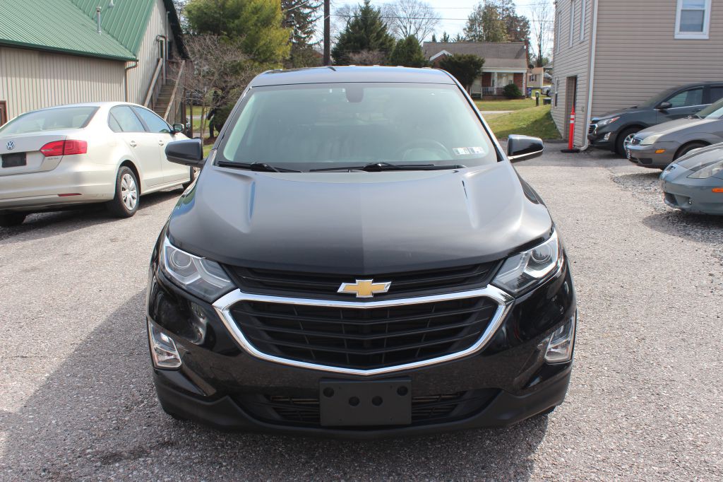 2018 Chevrolet Equinox Image 2
