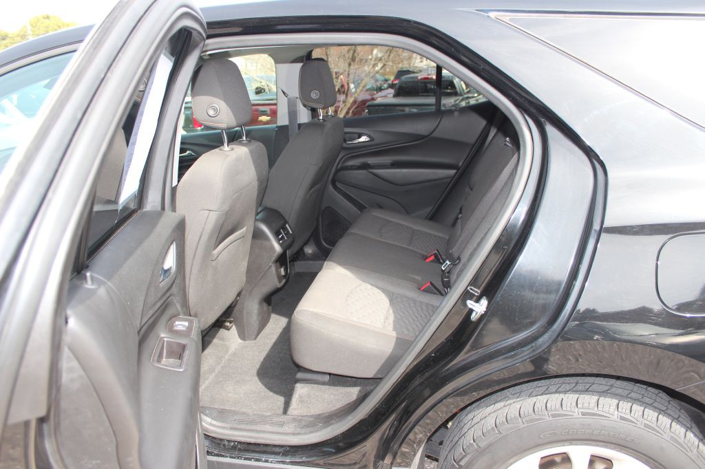 2018 Chevrolet Equinox Image 12
