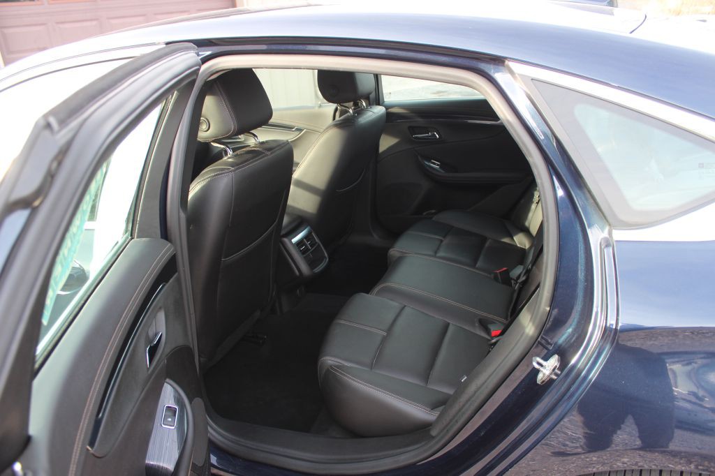 2017 Chevrolet Impala Image 12