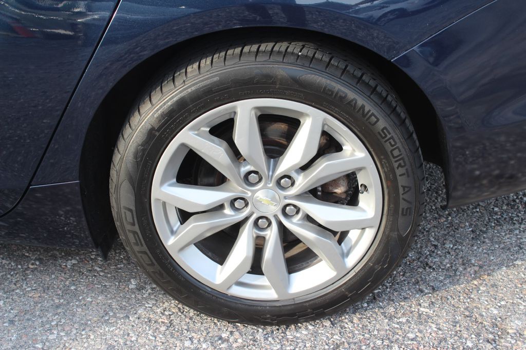 2017 Chevrolet Impala Image 28