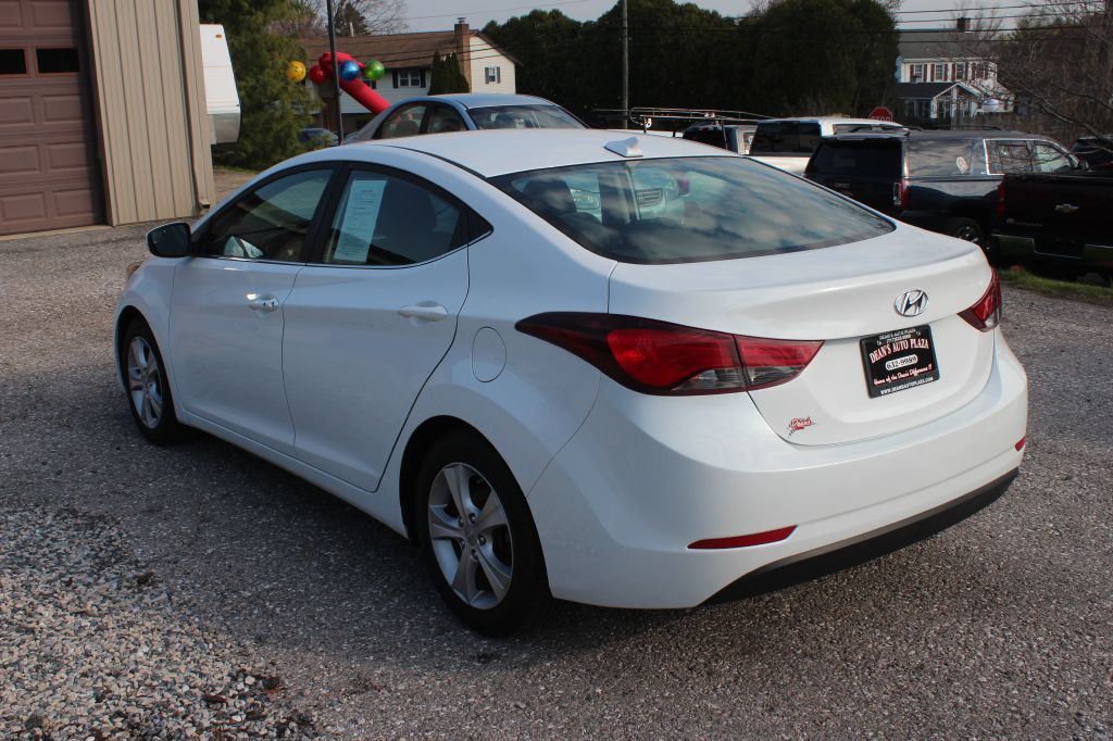 2016 Hyundai Elantra Image 7