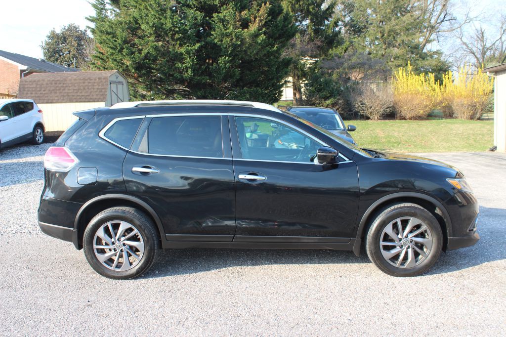 2016 Nissan Rogue Image 4