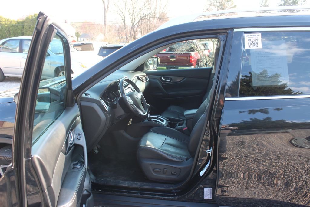 2016 Nissan Rogue Image 9