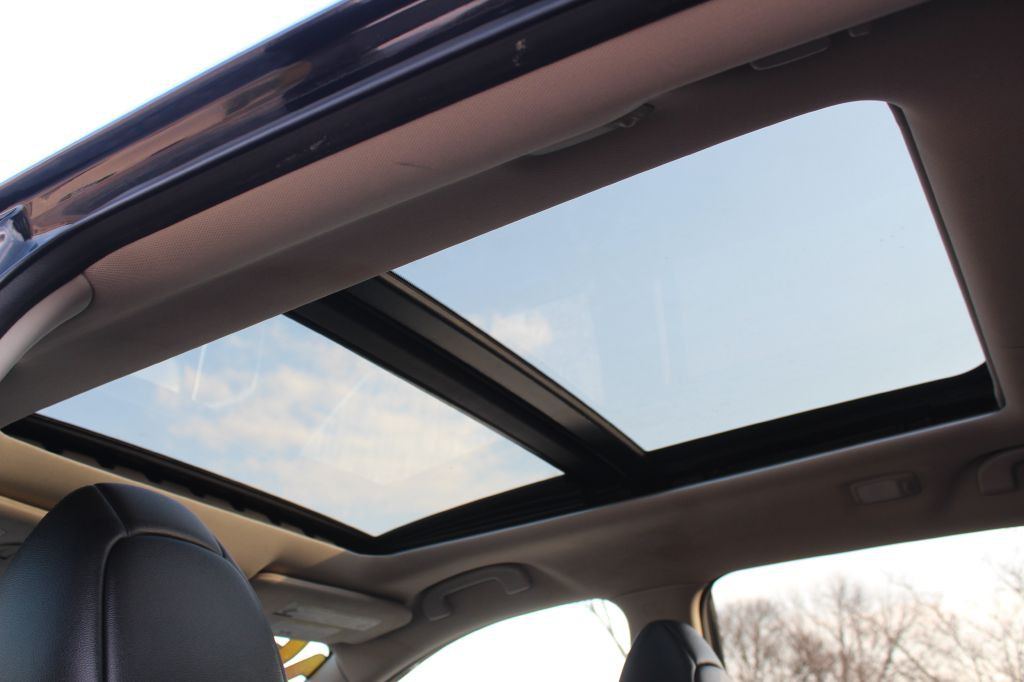 2016 Nissan Rogue Image 19