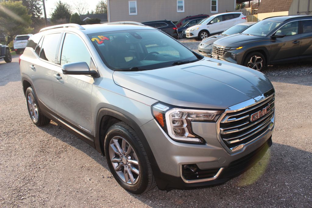2024 GMC Terrain Image 3