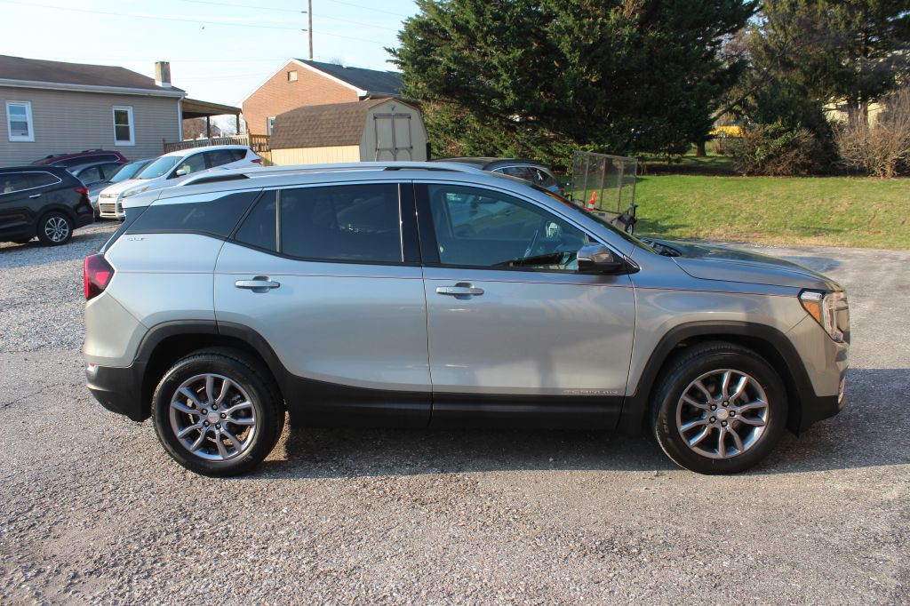 2024 GMC Terrain Image 4