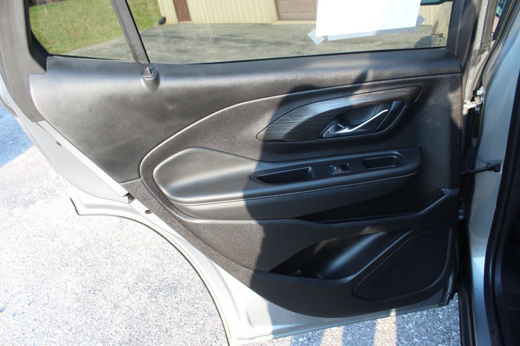 2024 GMC Terrain Image 13