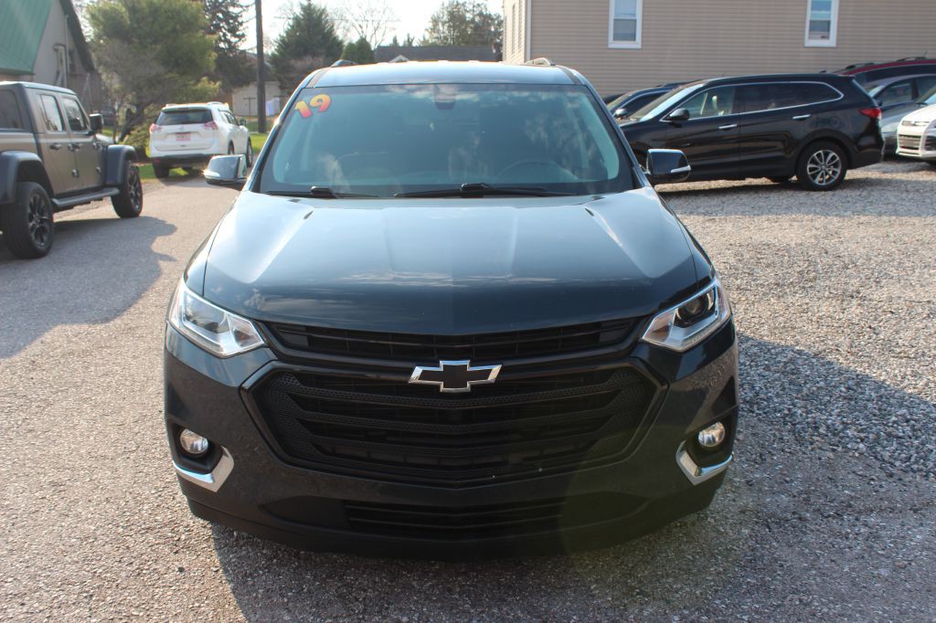 2019 Chevrolet Traverse Image 2