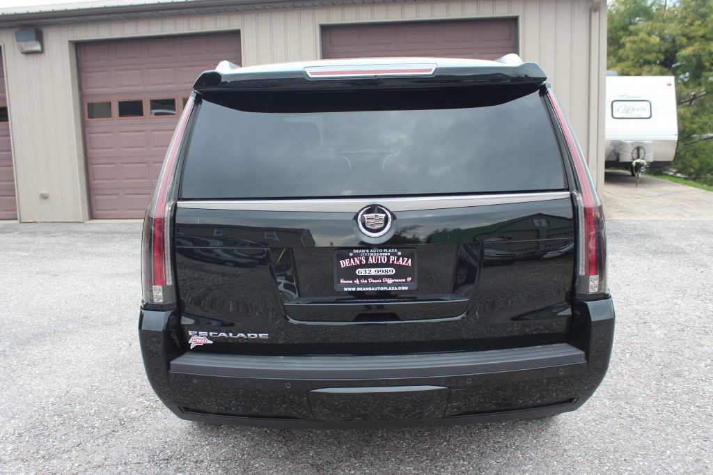 2015 Cadillac Escalade Image 6