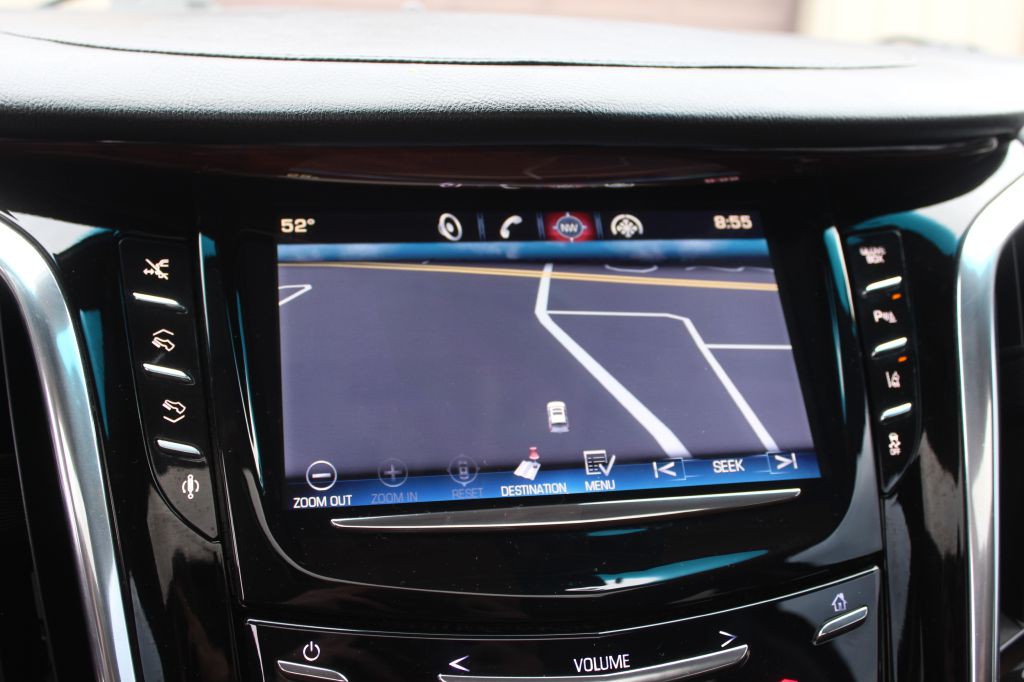 2015 Cadillac Escalade Image 23