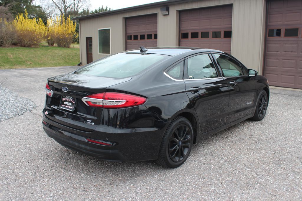 2019 Ford Fusion Image 5