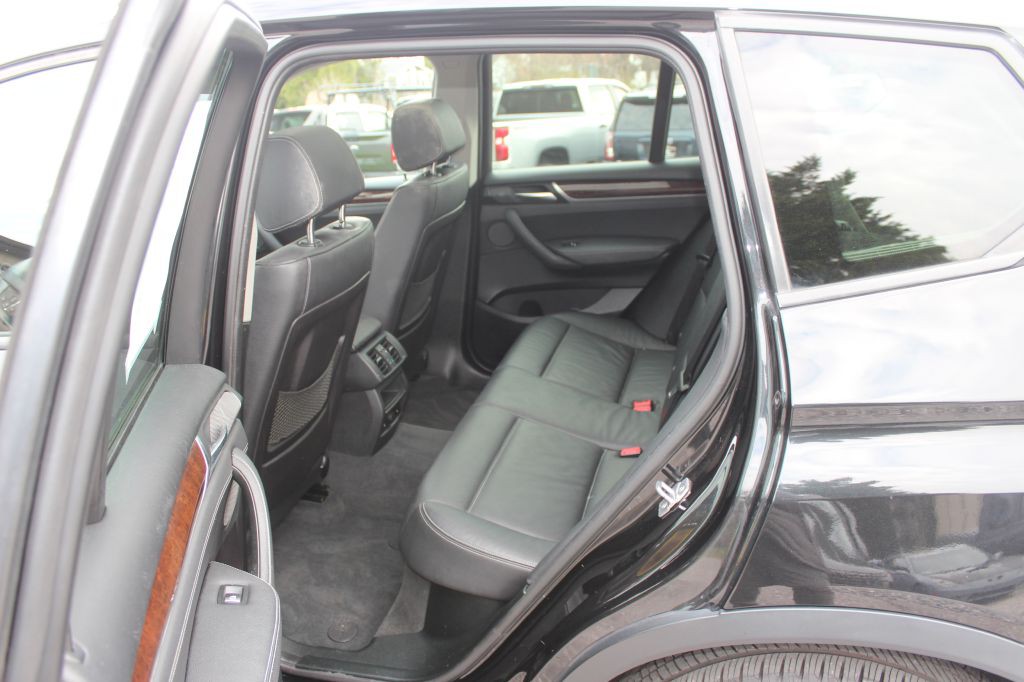 2016 BMW X3 Image 12