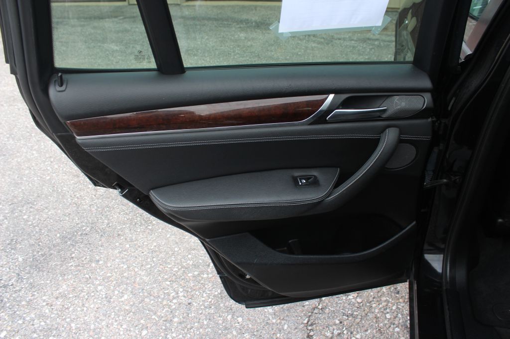 2016 BMW X3 Image 13