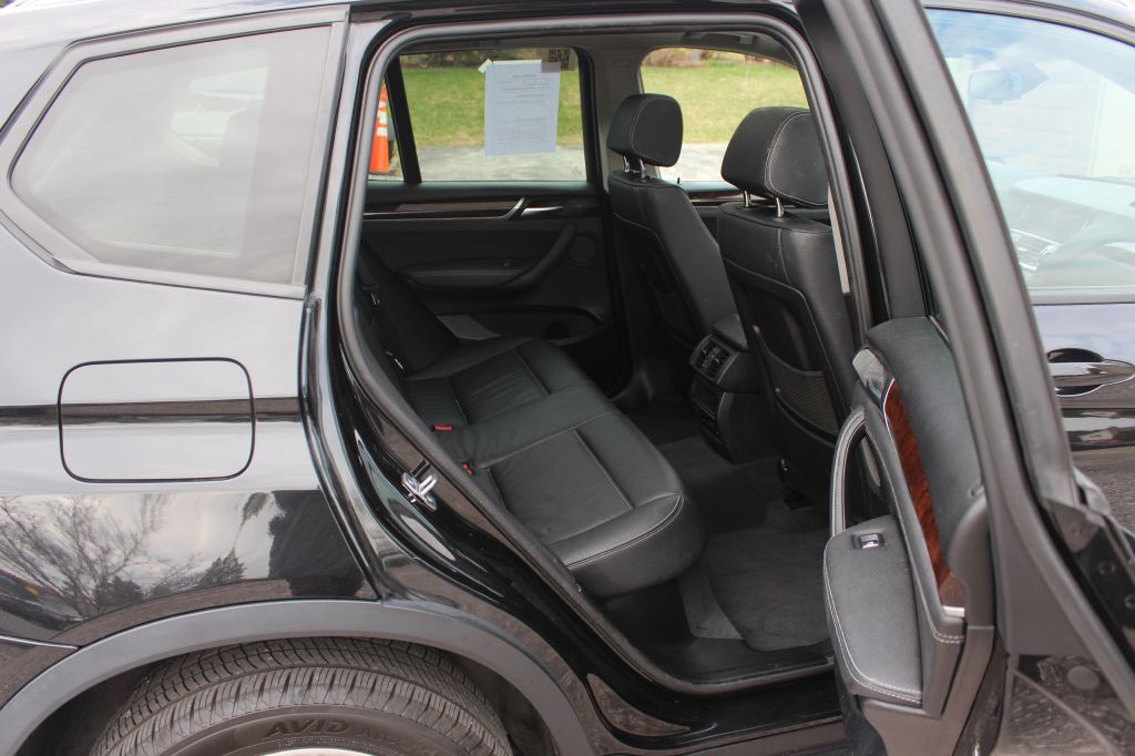 2016 BMW X3 Image 15