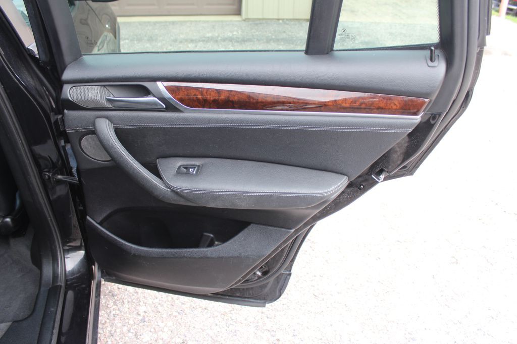 2016 BMW X3 Image 16