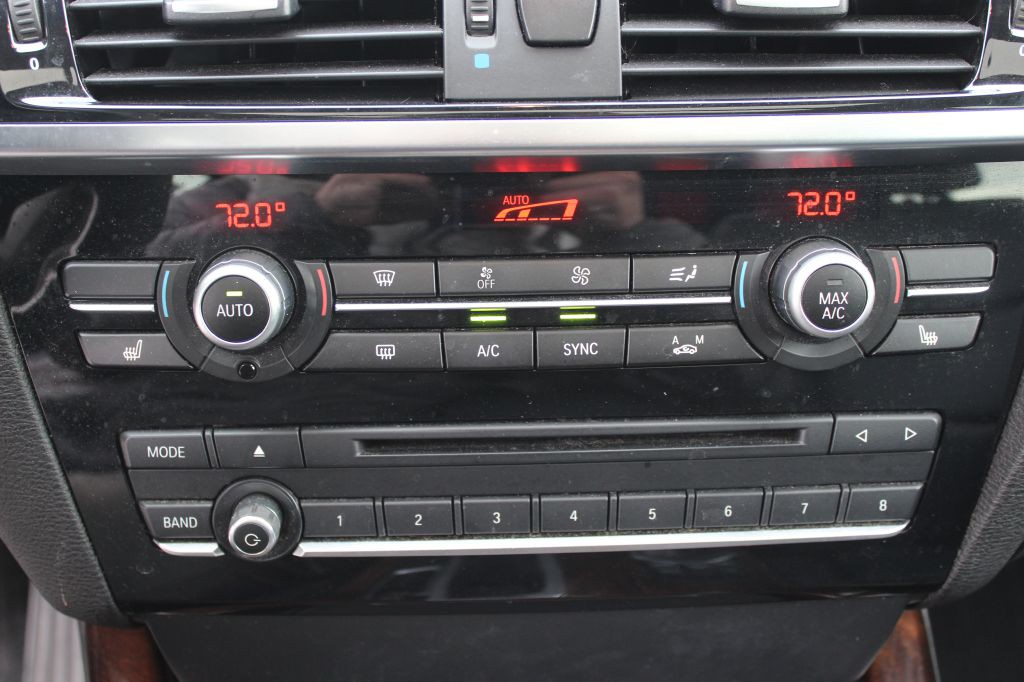 2016 BMW X3 Image 25