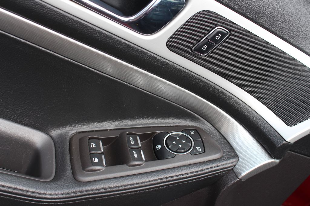 2015 Ford Explorer Image 11