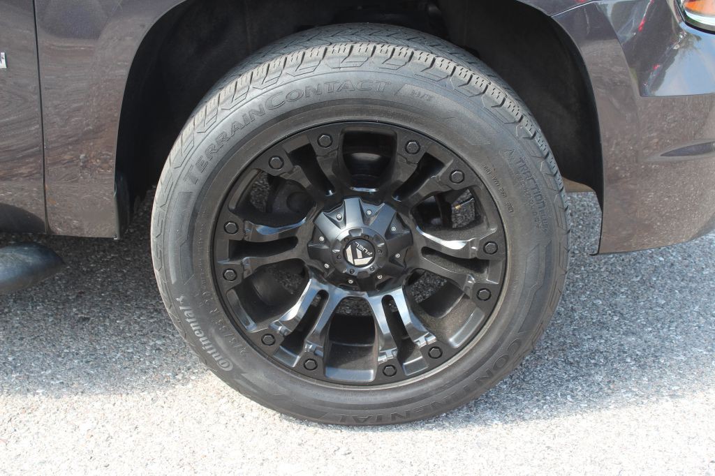 2016 Chevrolet Suburban Image 31