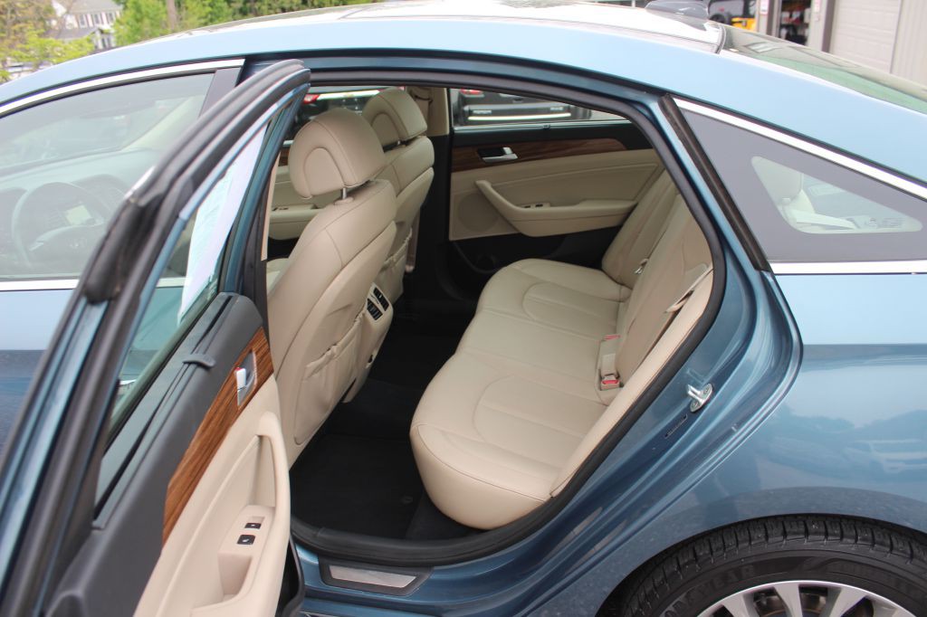 2015 Hyundai Sonata Image 11