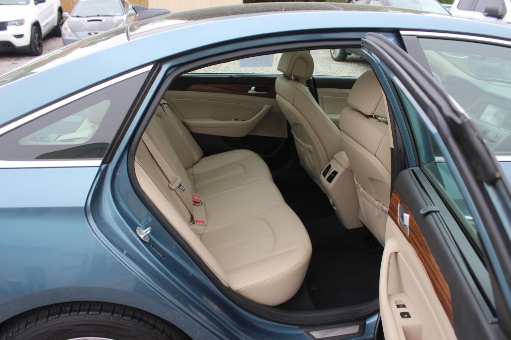2015 Hyundai Sonata Image 14