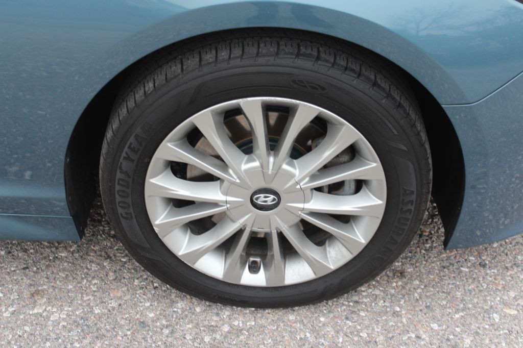 2015 Hyundai Sonata Image 27