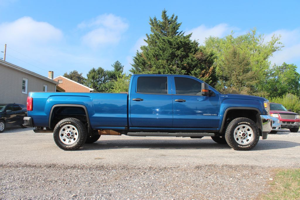 2017 GMC Sierra Image 4