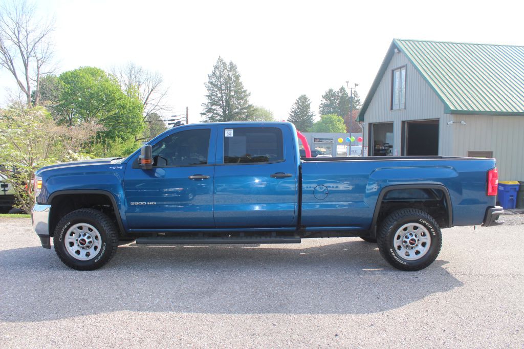 2017 GMC Sierra Image 8